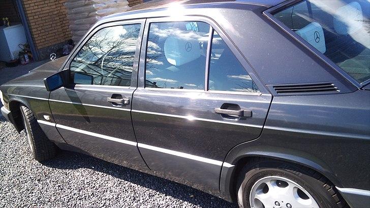 Mercedes Benz 190E 2.0 (W201) billede 2