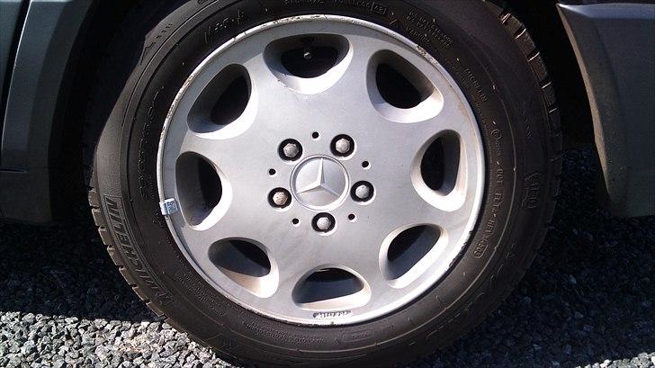 Mercedes Benz 190E 2.0 (W201) billede 6