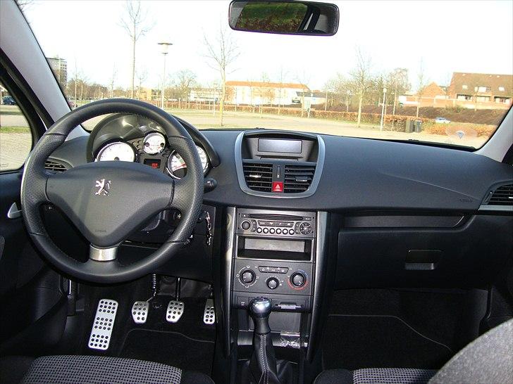 Peugeot 207 1,6 HDI Sportium - solgt billede 8