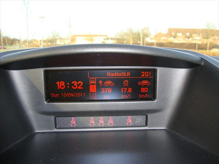 Peugeot 207 1,6 HDI Sportium - solgt billede 9