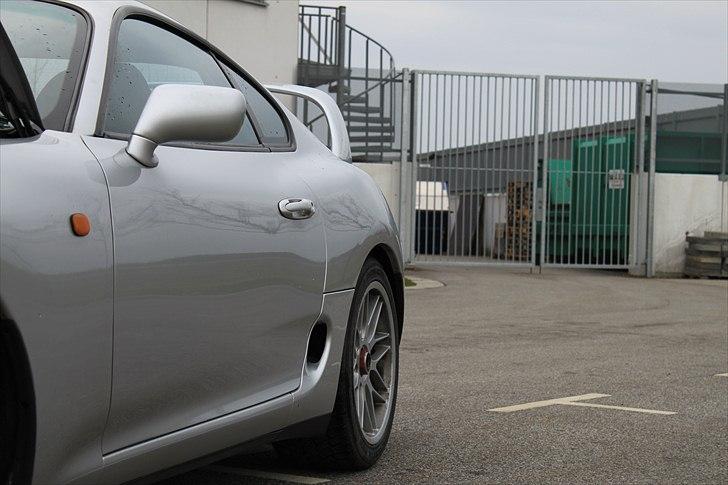 Toyota Supra MKIV *SOLGT* billede 7