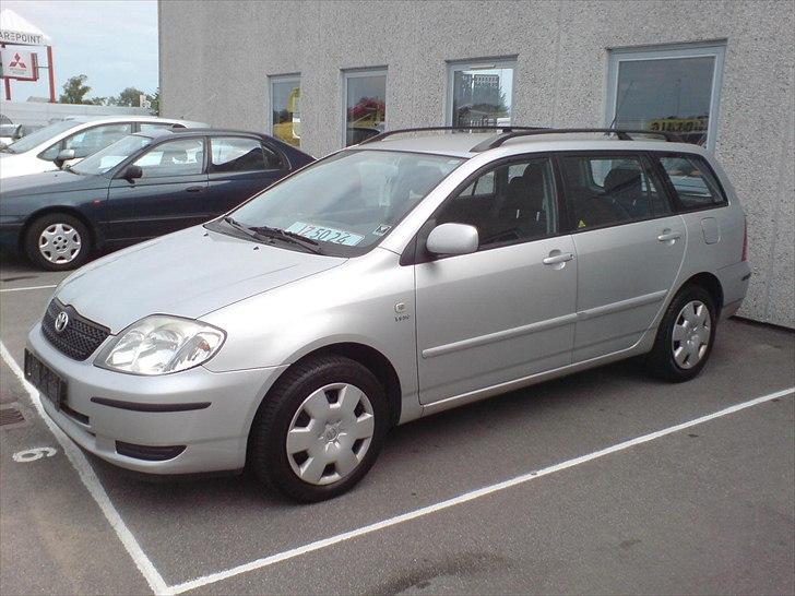 Toyota Corolla E12 STW - Sådan så den ud den dag jeg købte den hos Toyota Roskilde billede 13