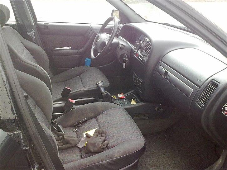 Citroën Xantia2 1.8i 16V (SOLGT) billede 12