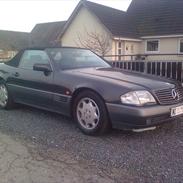 Mercedes Benz 500 SL