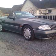 Mercedes Benz 500 SL