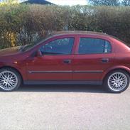 Opel Astra Club *Solgt*