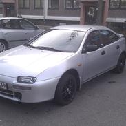 Mazda 323F 1.8i GLX Solgt