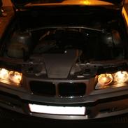 BMW e36 325i