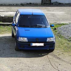 Peugeot 205 gti