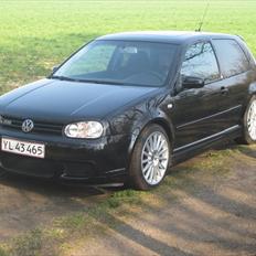 VW Golf R32 til Solgt.!!