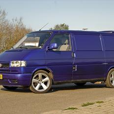VW transporter 2.5 TDI solgt