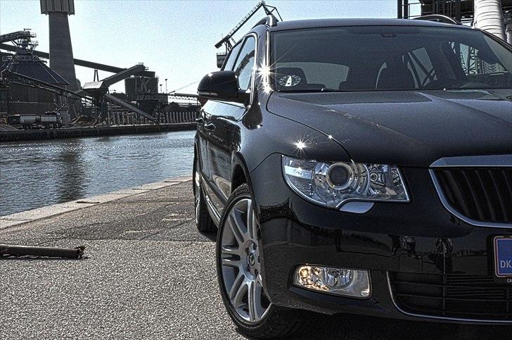 Skoda Superb Combi billede 9