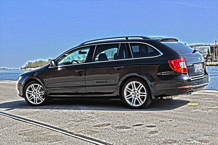 Skoda Superb Combi billede 10