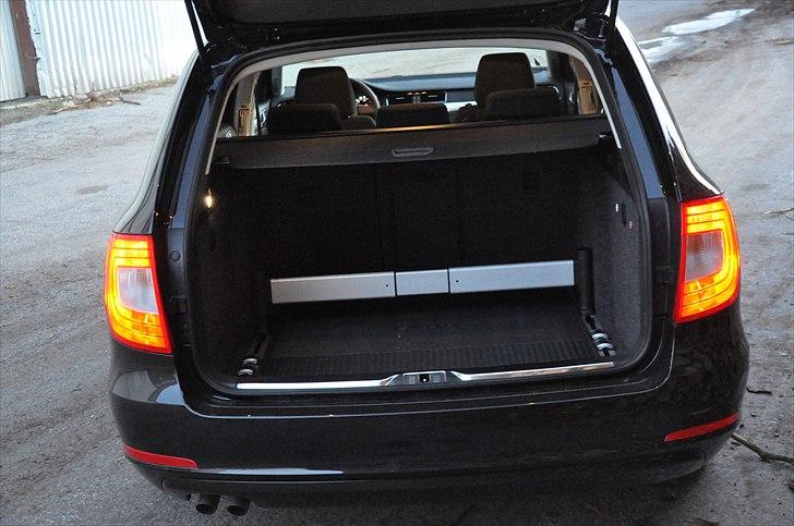 Skoda Superb Combi billede 8