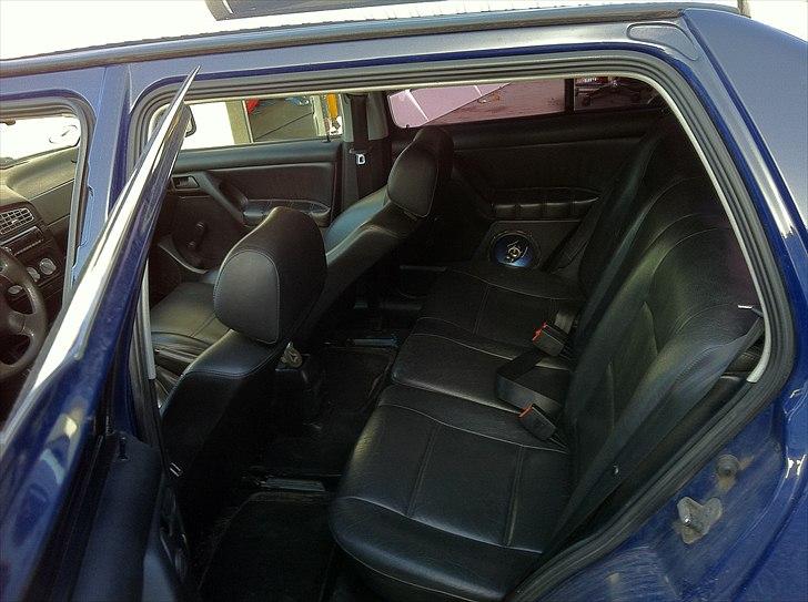 VW vento 2,0 solgt billede 7