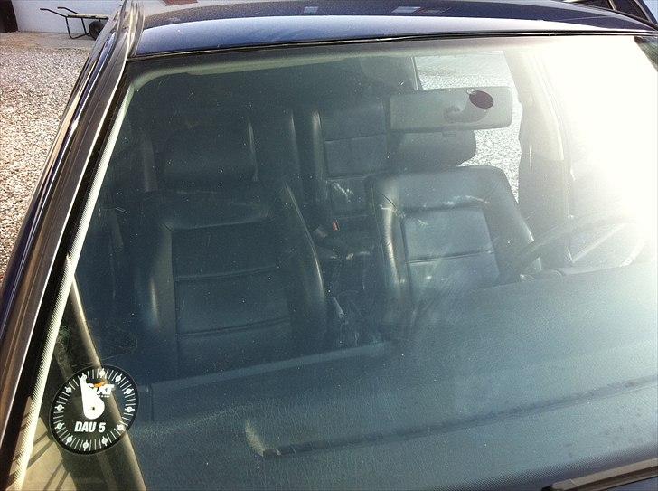 VW vento 2,0 solgt billede 9