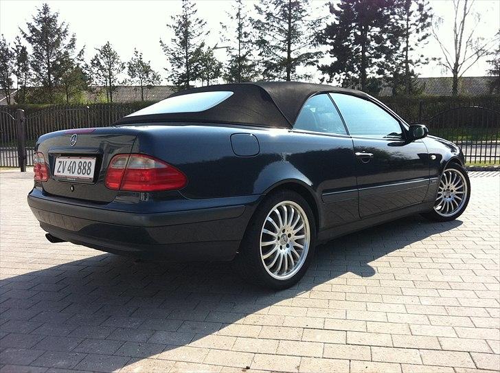 Mercedes Benz CLK 320 Cabriolet billede 2
