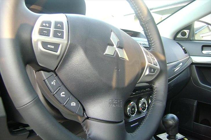 Mitsubishi Lancer Intense SportBack SOLGT billede 7