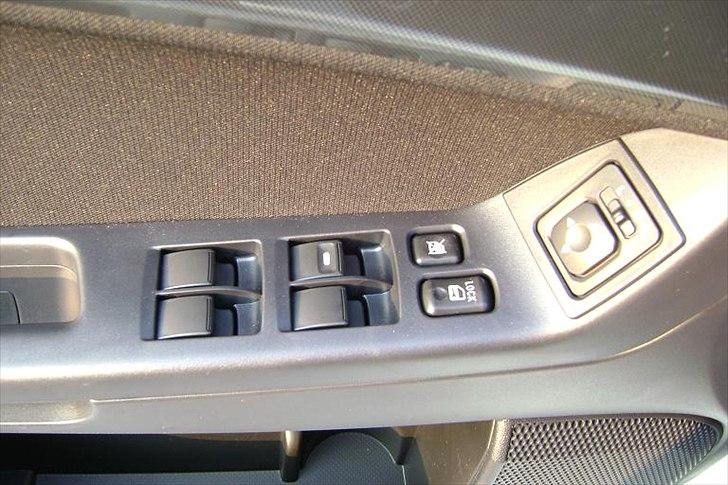 Mitsubishi Lancer Intense SportBack SOLGT billede 8