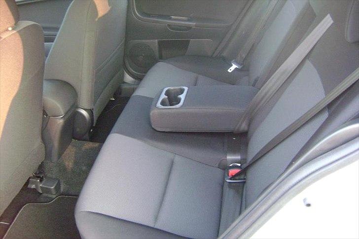 Mitsubishi Lancer Intense SportBack SOLGT billede 17