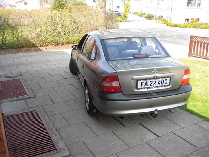 Opel Vectra B *SOLGT* billede 5