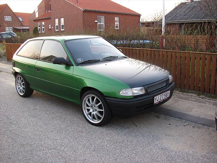 Opel Astra F 1,6i 8v Solgt! billede 9