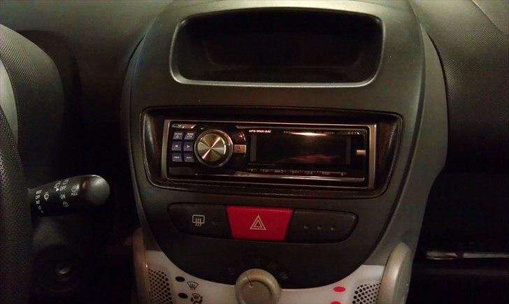 Peugeot 107 1.0 Comfort Plus billede 18