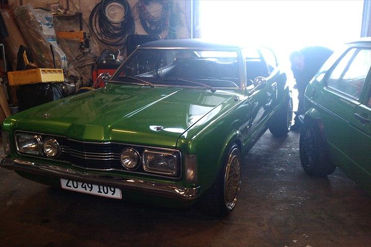 Ford Taunus GXL **Solgt** billede 6