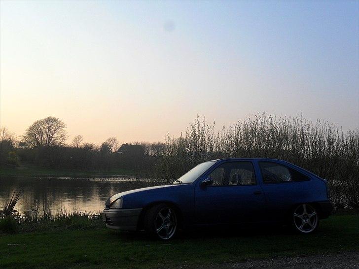 Opel Kadett E CC 1.3s (Vinterbil nr. 1) billede 17