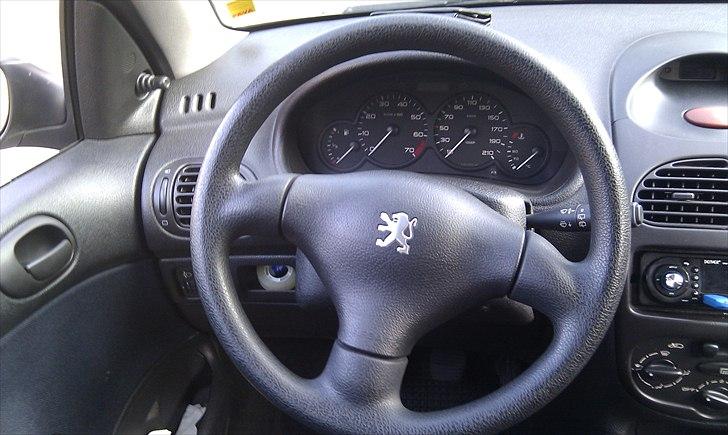 Peugeot 206 1,4 solgt billede 8
