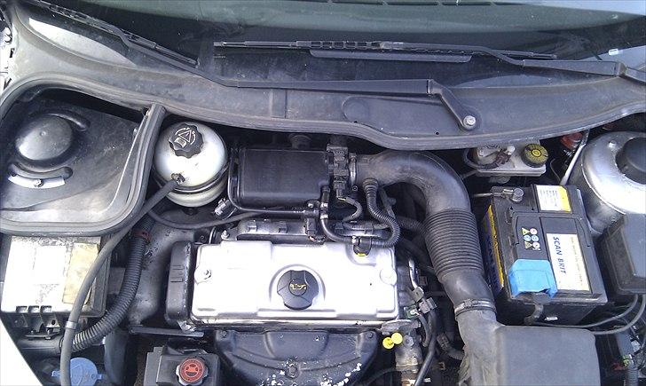 Peugeot 206 1,4 solgt billede 10