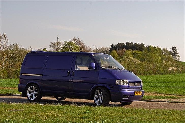 VW transporter 2.5 TDI solgt billede 7