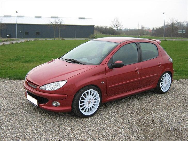 Peugeot 206 1.4 HDi Performance  - clean billede 1