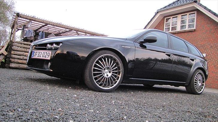 Alfa Romeo 159 sportswagon billede 1