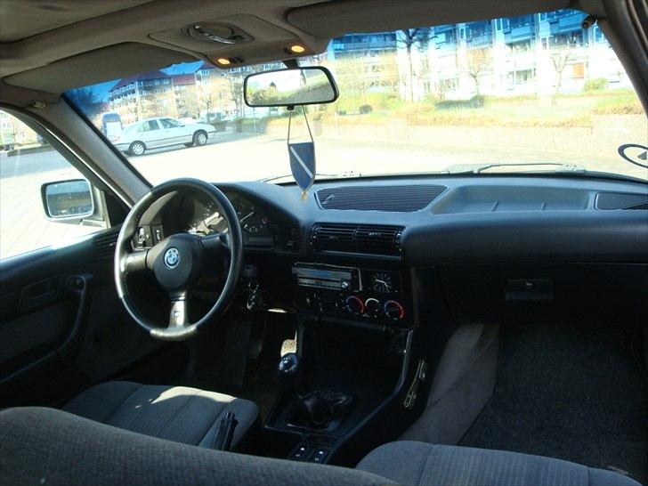 BMW E34 520i billede 9