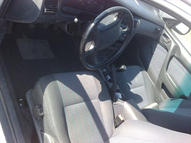 Toyota carina E (Solgt) billede 7