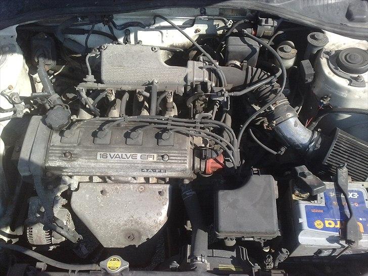 Toyota carina E (Solgt) billede 8