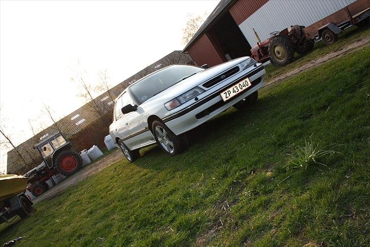 Subaru Legacy (Solgt) billede 5