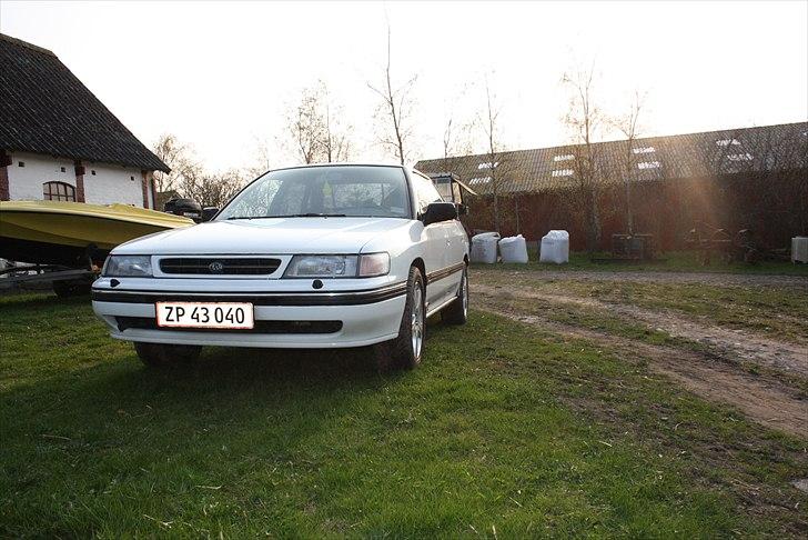 Subaru Legacy (Solgt) billede 6