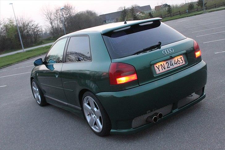 Audi A3 1.8 20v SOLGT billede 4