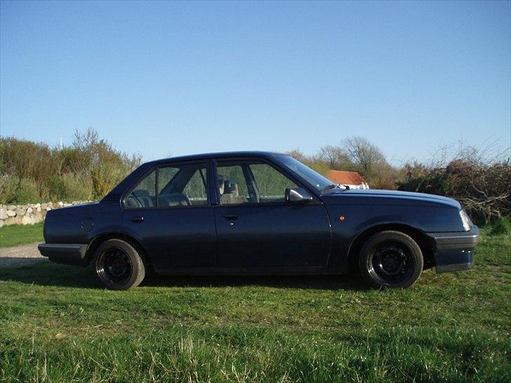 Opel Ascona C billede 6