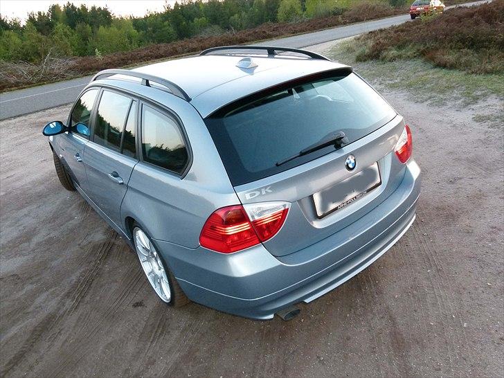 BMW 320D Touring billede 5