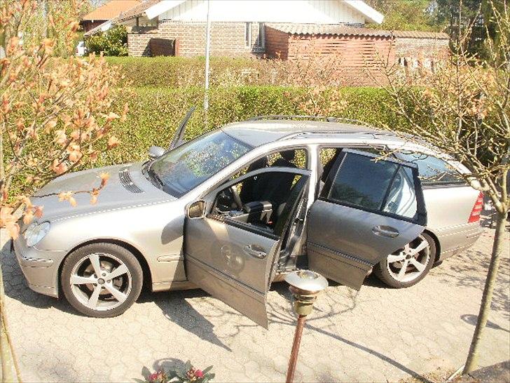 Mercedes Benz C 220 CDI billede 8