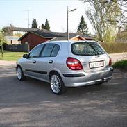 Nissan Almera 1,8 Elegance 5.d