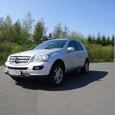 Mercedes Benz ML 320 CDI AUT SOLGT 
