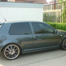 VW Golf 4