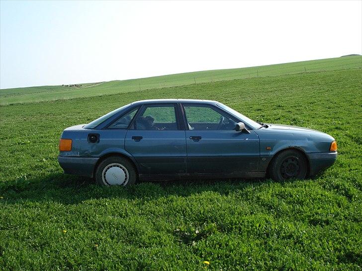 Audi 80 1,9E Skrottet billede 5