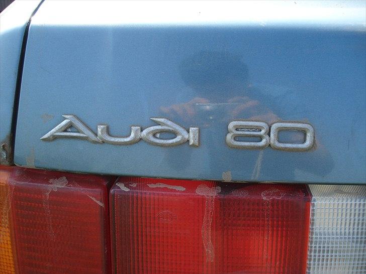 Audi 80 1,9E Skrottet billede 16