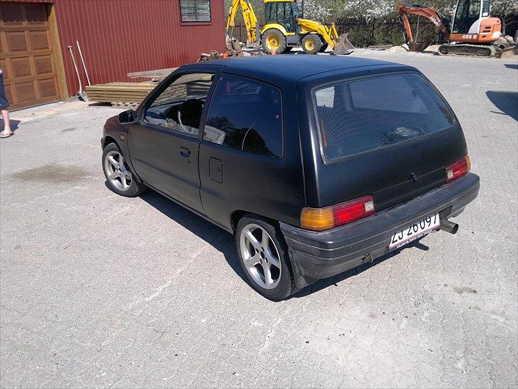 Daihatsu charade SOLGT ! billede 4