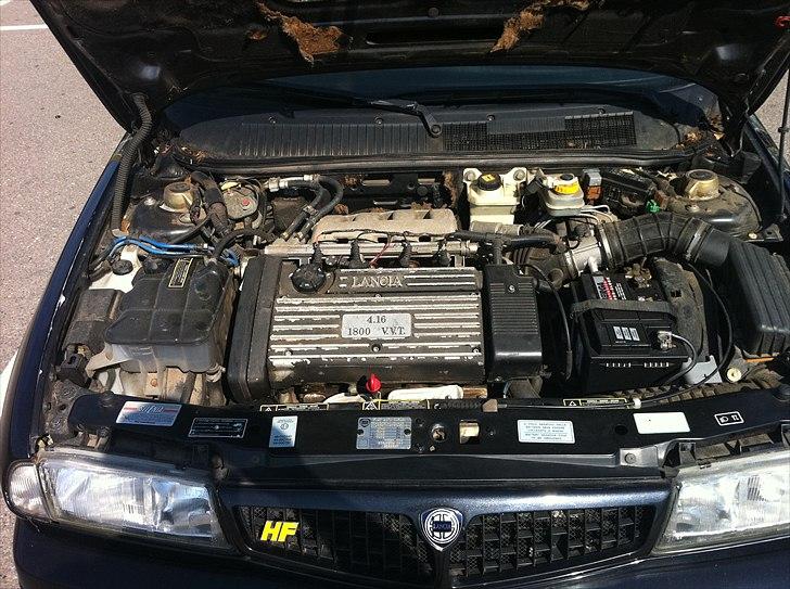 Lancia Delta 1,8 HPE - Lækker VVT 130hk motor som også ligger i flere Alfa og Fiat modeller billede 10